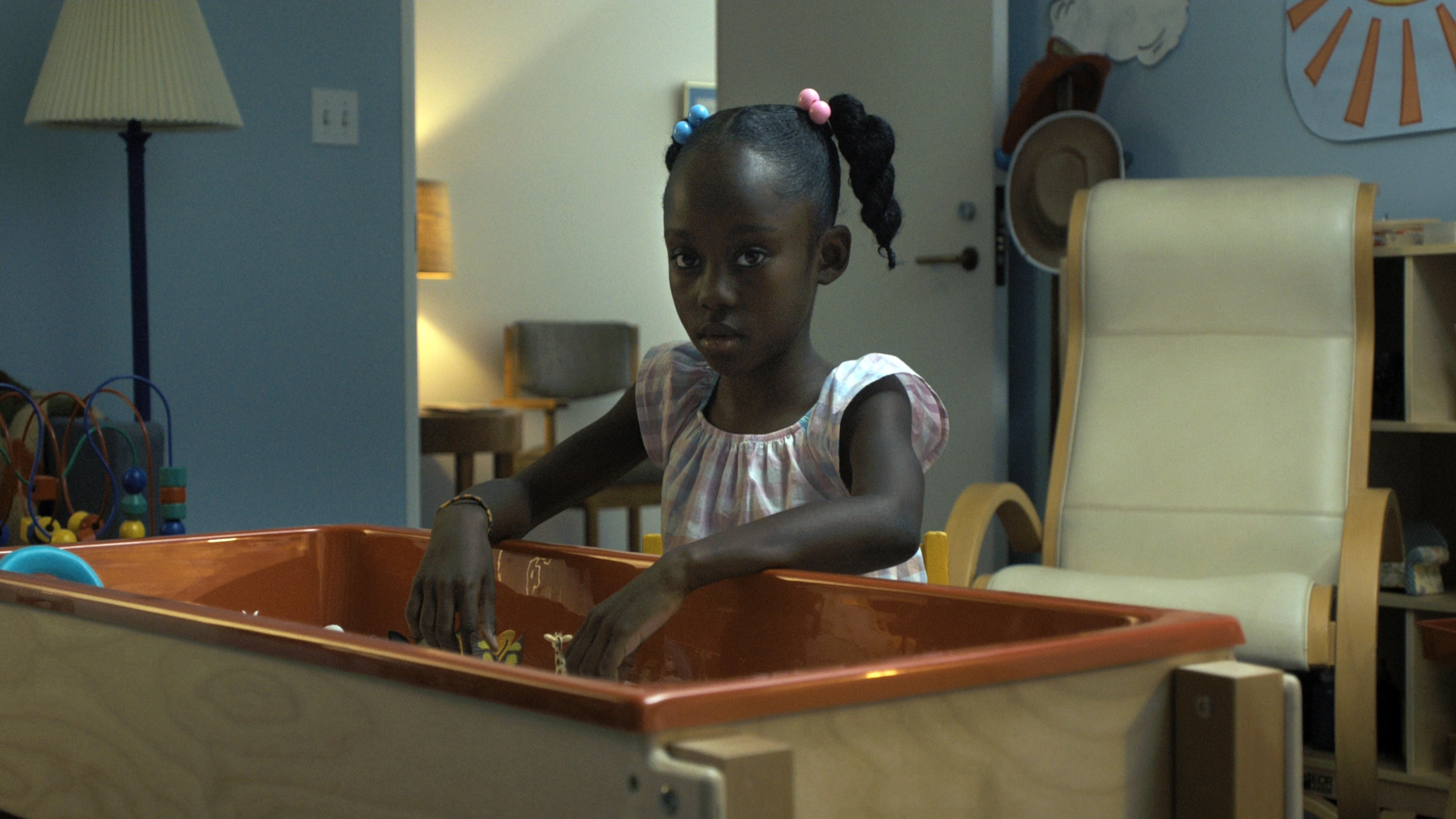 Кадр из фильма Джордана Пила «Мы», Детская комната, Jordan Peele - Us